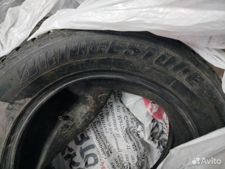 Bridgestone Ice Cruiser 5000 205/60 R16