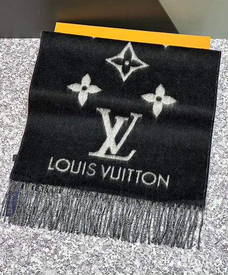 Шарф Luis Vuitton Reykjavik