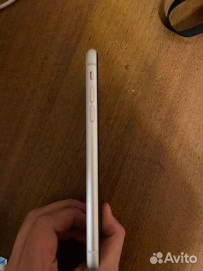 iPhone Xr, 128 ГБ