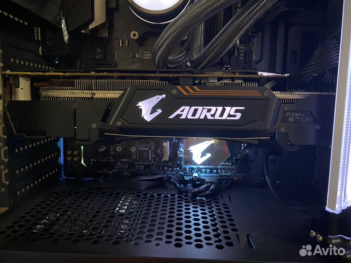 Gtx 1080 ti aorus 11GB Xtreme Edition