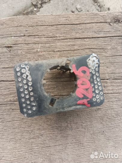 Дежатель парктроника бампера Mercedes-Benz C-Class