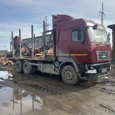 Продам лесовоз сортиментовоз маз с кму