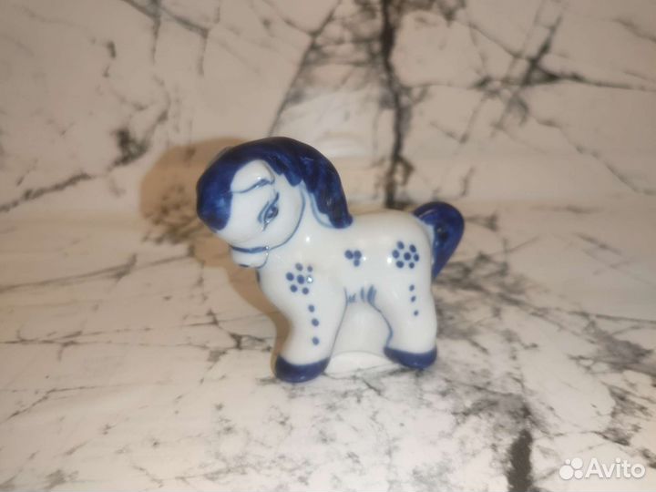 Фигурки гжель