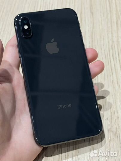 iPhone X, 64 ГБ