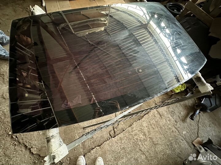 Стекло заднее Renault Logan 2