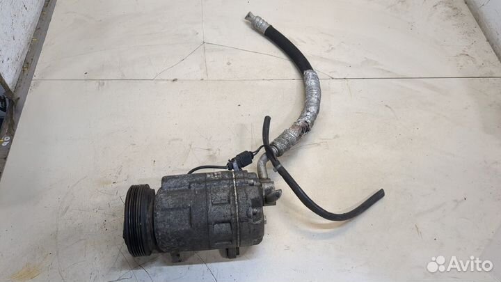 Компрессор кондиционера Volkswagen Golf 4