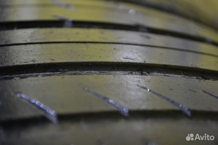 Michelin Latitude Sport 295/35 R21