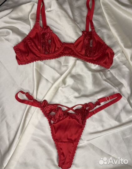 Комплект нижнего белья