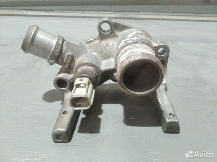 Тройник системы охлаждения Ford Fusion хетчбек 1