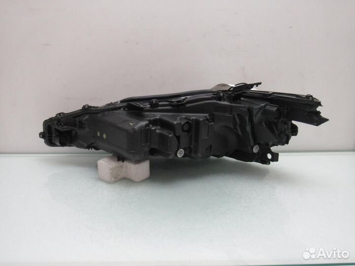 Фара правая Lexus ES 2018 8114533J01