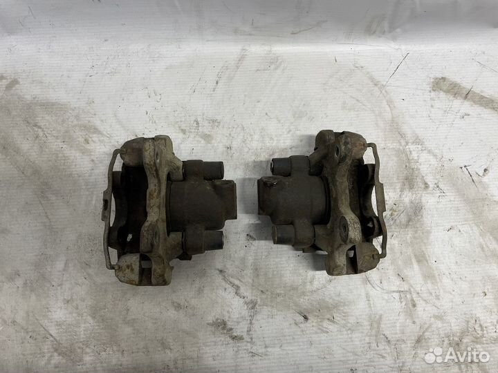 Задние суппорта Bmw E34