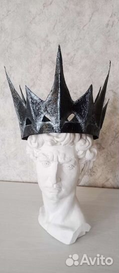 Готическая корона