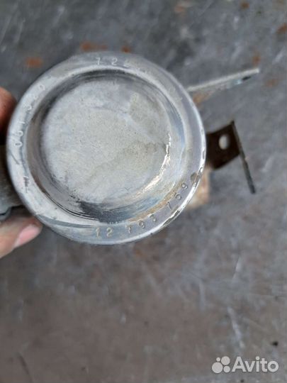 Клапан EGR в сборе с трубкой Cadillac bls