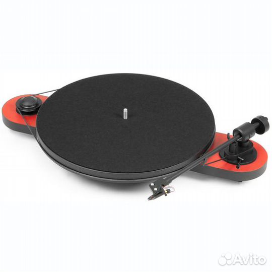 Pro-Ject Elemental Red/Black (OM-5e)