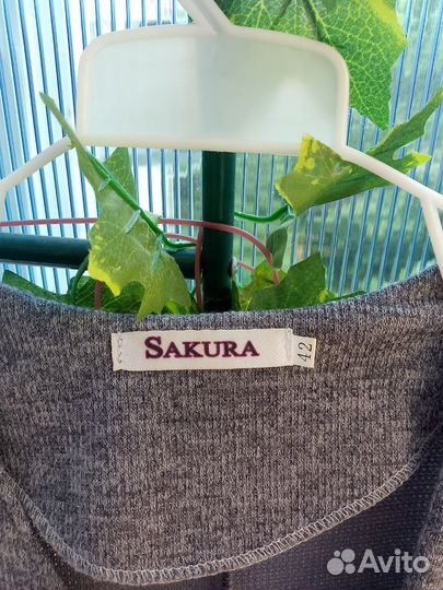 Платье женское