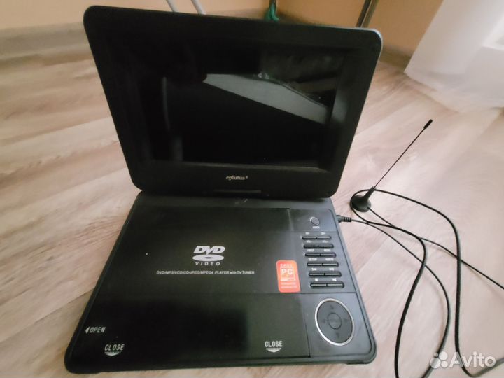 Портативный видеопроигрыватель