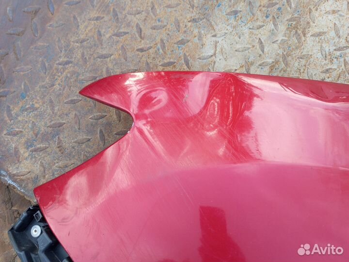 Крыло переднее левое на renault sandero 2