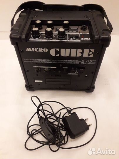 Гитарный комбоусилитель Roland Micro Cube