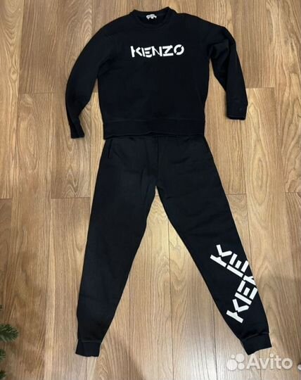 Спортивный костюм Kenzo