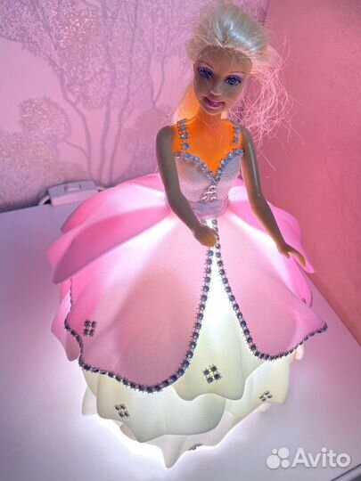 Настольная лампа барби