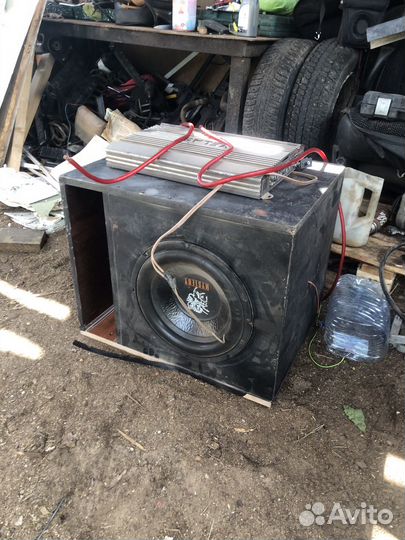 Сабвуфер и усилитель