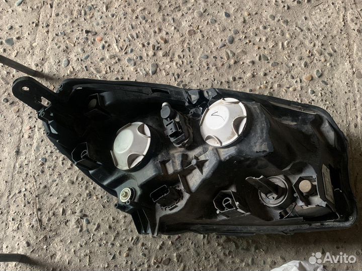 Фара передняя на x-ray