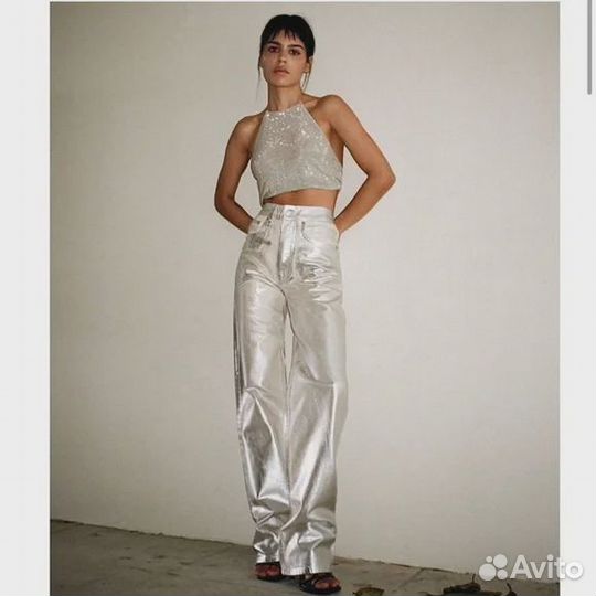 Новые серебристые джинсы Zara