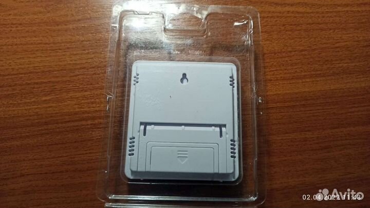 Метеостанция (термометр,гигрометр)