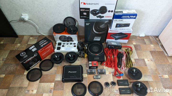 Полный набор профессионального автозвука