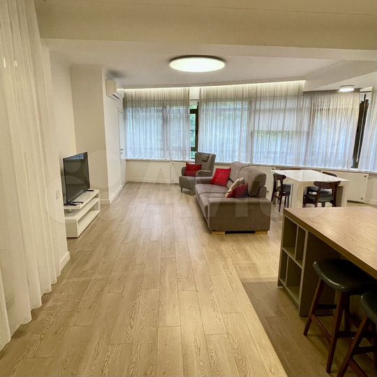 3-к. квартира, 86 м², 3/7 эт.