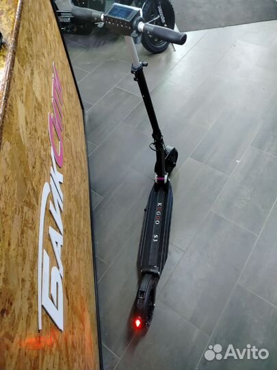Электросамокат Kugoo s3