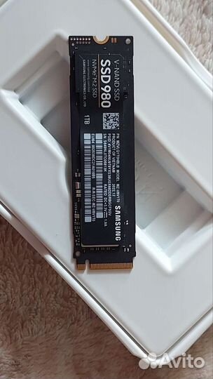 SSD диск samsung M.2 980 1000 Гб PCIe Gen 3.0 x4