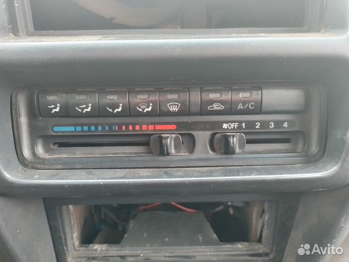 Блок управления отопителем Mazda 323 BA