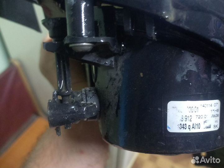 Противотуманка Bmw 2015года