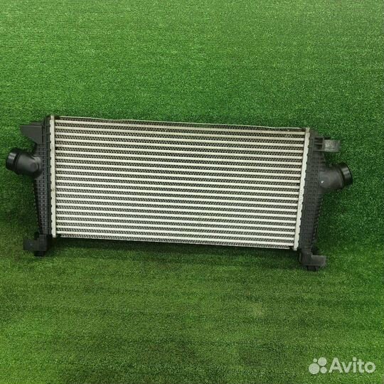 Интеркулер Opel Astra J GTC 2012 13267646