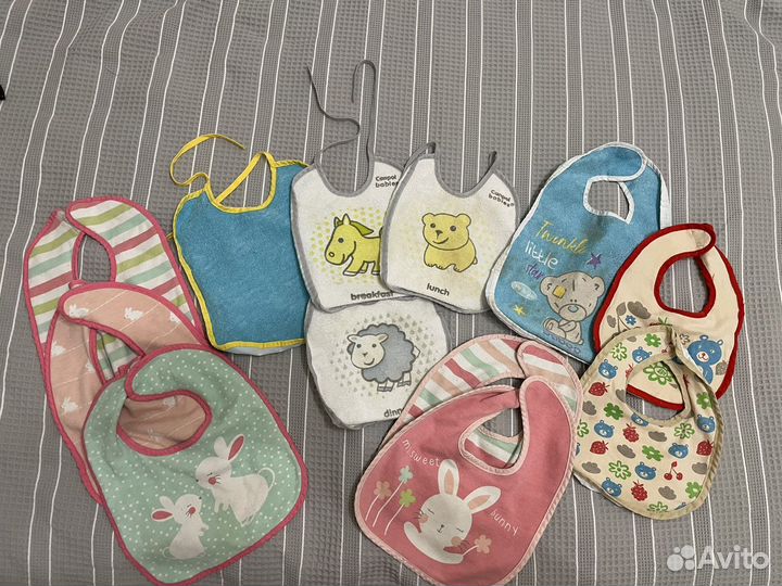 Плед, пеленки, слюнявчики, одеялко на выписку
