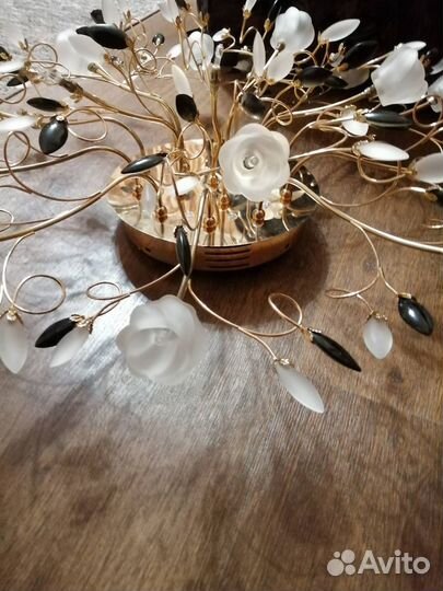 Люстра потолочная