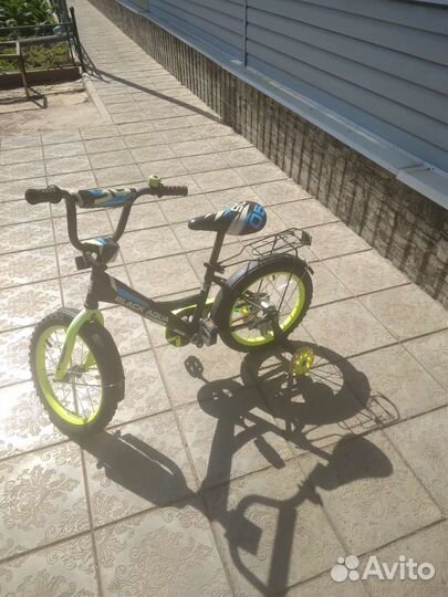 Детский велосипед
