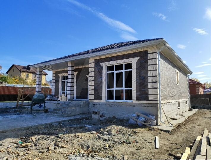 Дом 170 м² на участке 4 сот.