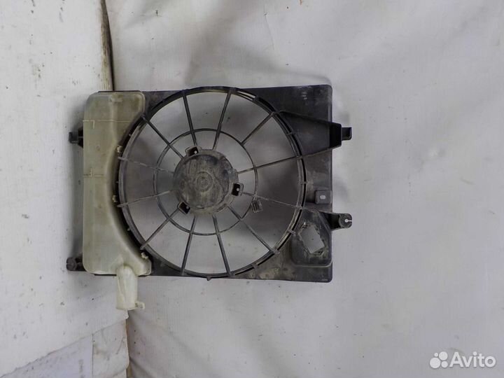 Диффузор радиатора KIA cerato 2 (TD)