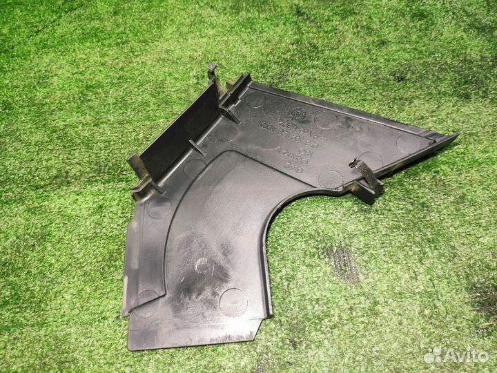 Крышка ремня грм Audi A6 C5 2.4л, 2.7л