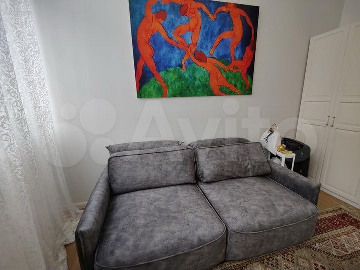 4-к. квартира, 80 м², 1/19 эт.