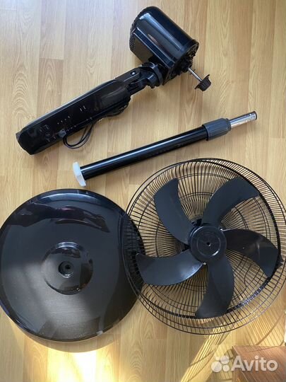 Вентилятор напольный с пультом Vitek