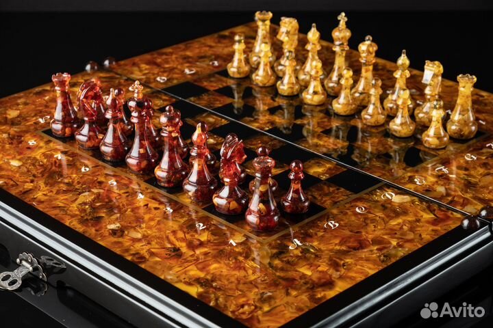 Янтарные шахматы. Нарды. Комплект 