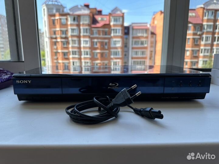 Bluray плеер Sony BDP-S5500 без пульта
