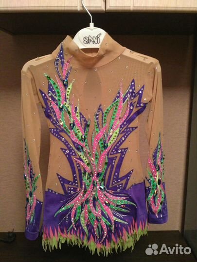 Купальник для художественной гимнастики