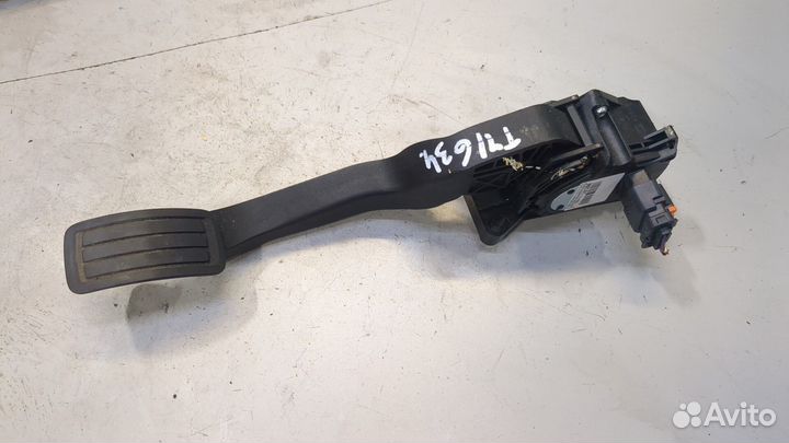 Педаль газа Citroen C4 Picasso, 2016