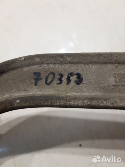 Рычаг подвески (передний, левый, верхний)