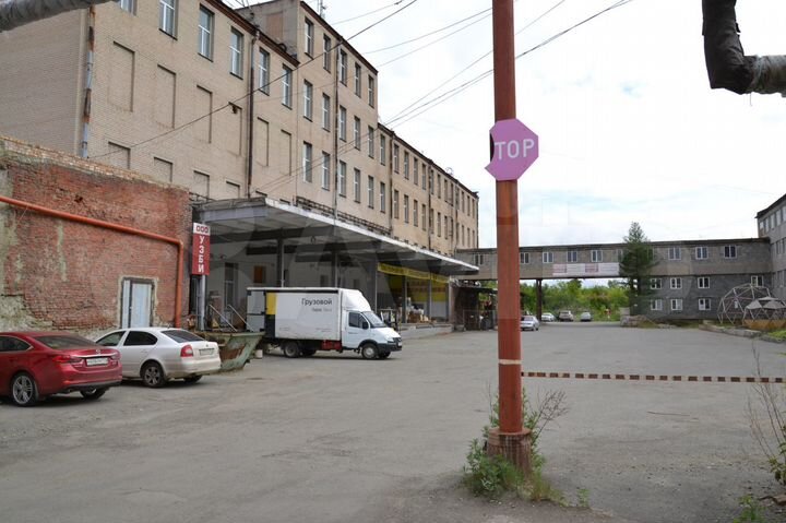 Производство, 300 м²