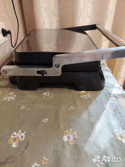 Электрический гриль Polaris PGP 1102D